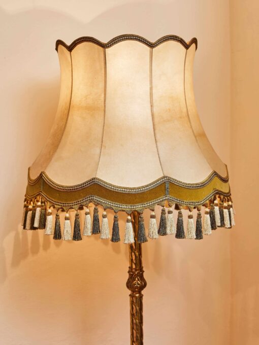 Starožitná stojací lampa s látkovým stínidlem - Obrázek 2