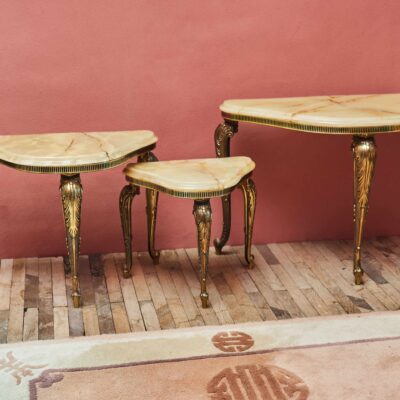 Set of nesting tables with onyx