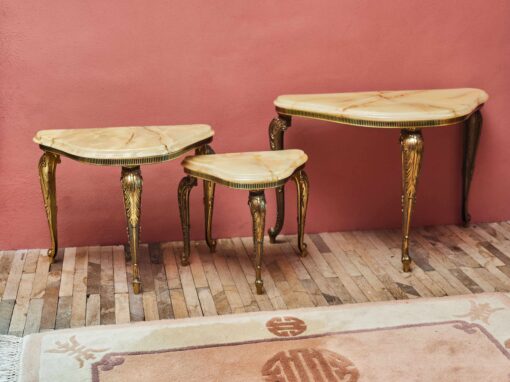 Set of nesting tables with onyx