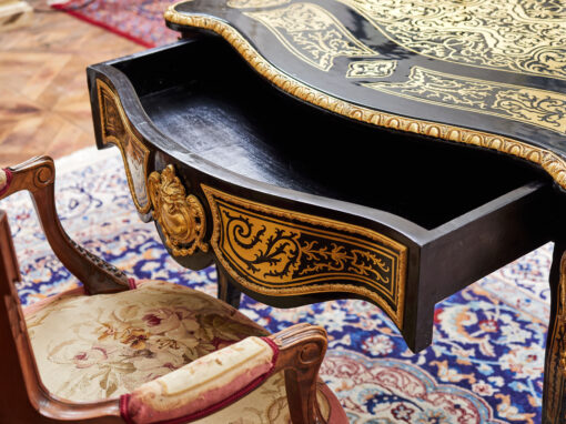 Boulder's desk, France - Image 5