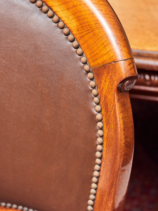 Antique massive chair to the desk - Image 4