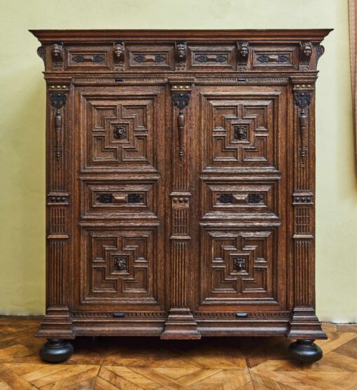 Flemish Renaissance Cabin of oak with rich carving
